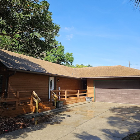 Soft Wash Roof Cleaning in Florida: How to Remove Black Streaks Without Damaging Shingles