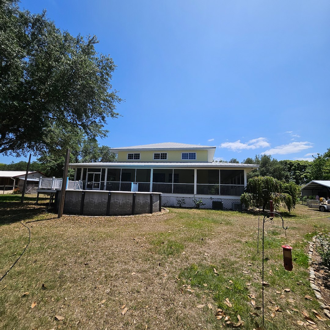 House washing and Driveway cleaning in Umatilla Florida