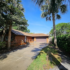 Top-Quality-Roof-cleaning-In-Tavares-Florida 2